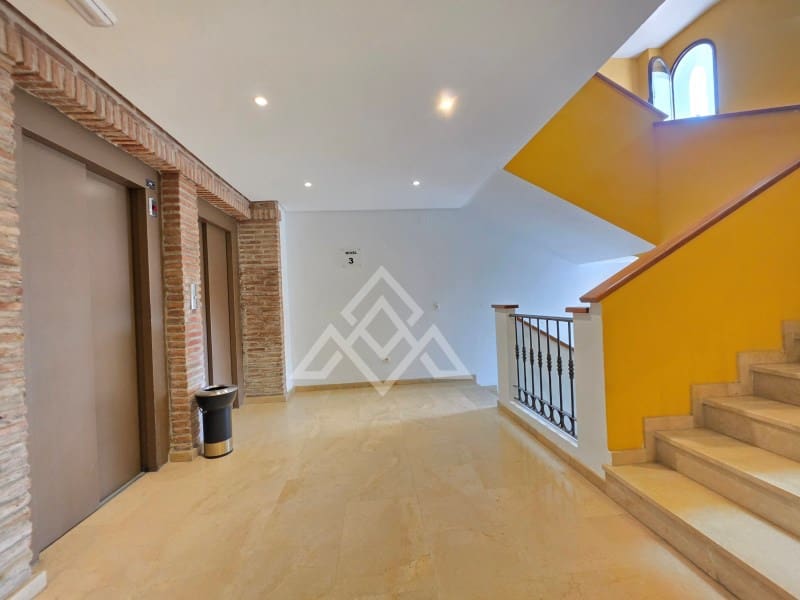 1 Zimmer Apartment zu verkaufen in Manilva mit Pool Garage - 330.000 € (Ref: 10025598)