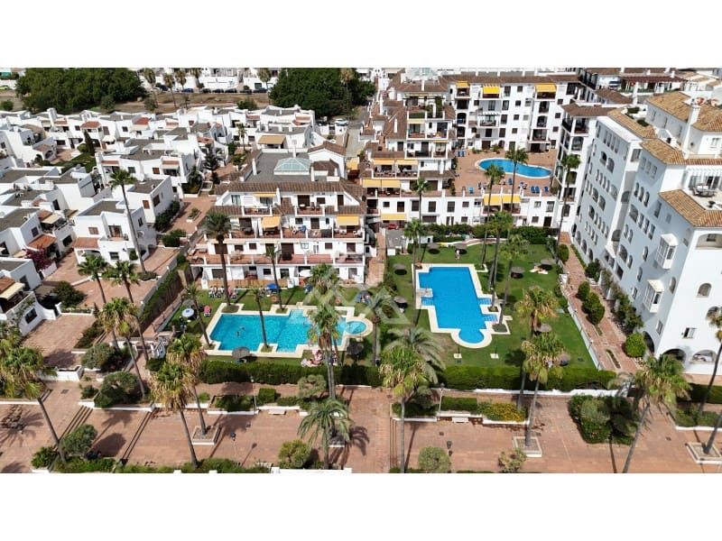 1 Zimmer Apartment zu verkaufen in Manilva mit Pool Garage - 330.000 € (Ref: 10025598)