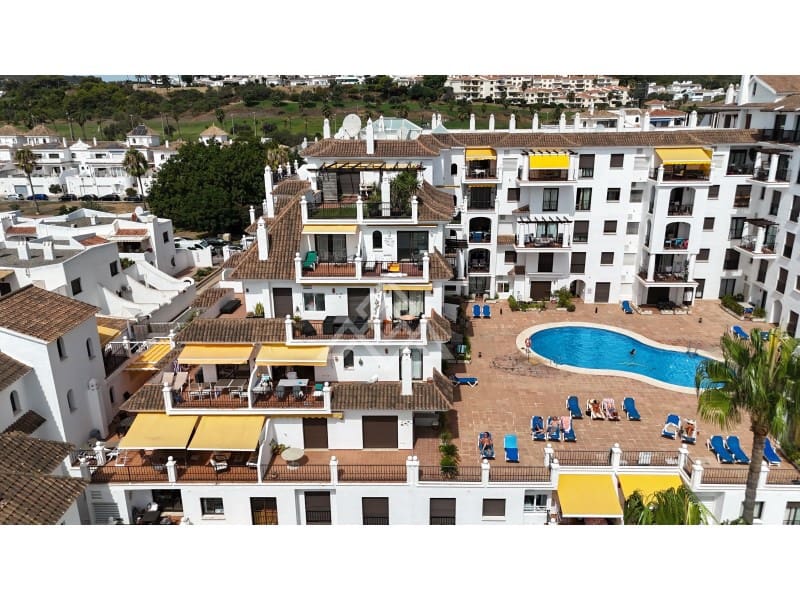1 Zimmer Apartment zu verkaufen in Manilva mit Pool Garage - 330.000 € (Ref: 10025598)