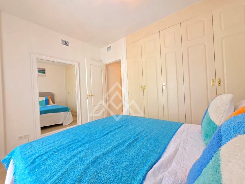 1 Zimmer Apartment zu verkaufen in Manilva mit Pool Garage - 330.000 € (Ref: 10025598)