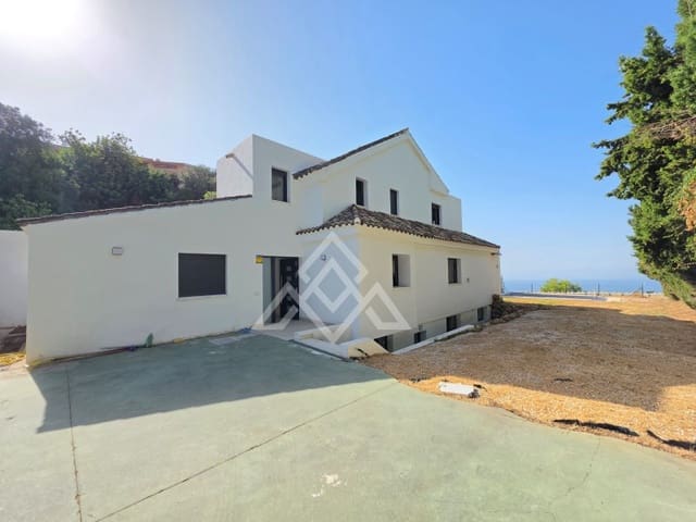 5 quarto Moradia Geminada para venda em Ojen com garagem - 1 350 000 € (Ref: 10025599)