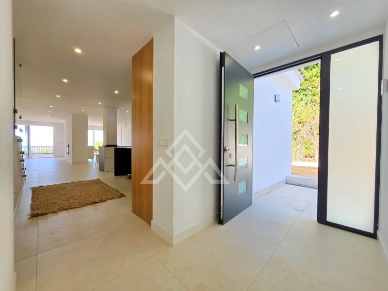 5 quarto Moradia Geminada para venda em Ojen com garagem - 1 350 000 € (Ref: 10025599)