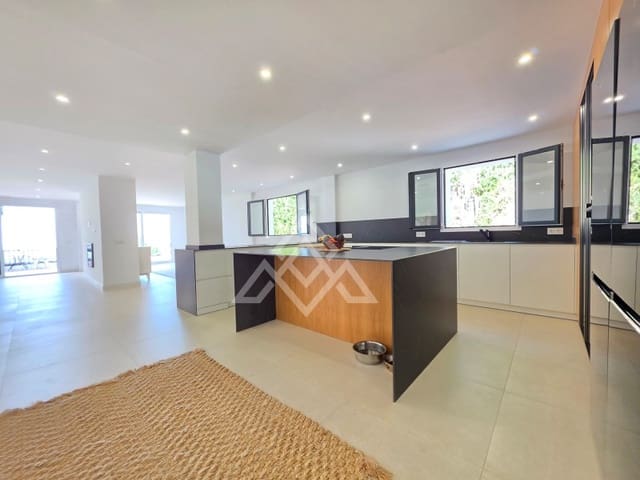 5 quarto Moradia Geminada para venda em Ojen com garagem - 1 350 000 € (Ref: 10025599)