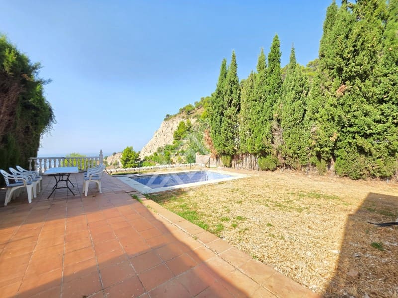 5 quarto Moradia Geminada para venda em Ojen com garagem - 1 350 000 € (Ref: 10025599)