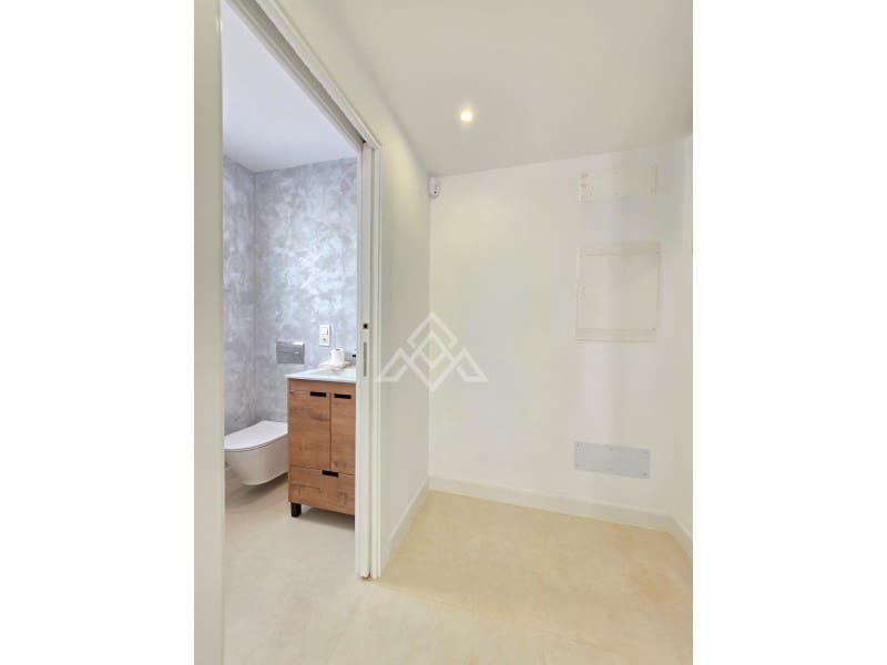 5 quarto Moradia Geminada para venda em Ojen com garagem - 1 350 000 € (Ref: 10025599)