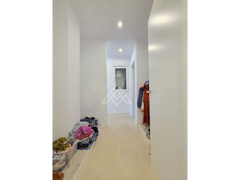 5 quarto Moradia Geminada para venda em Ojen com garagem - 1 350 000 € (Ref: 10025599)
