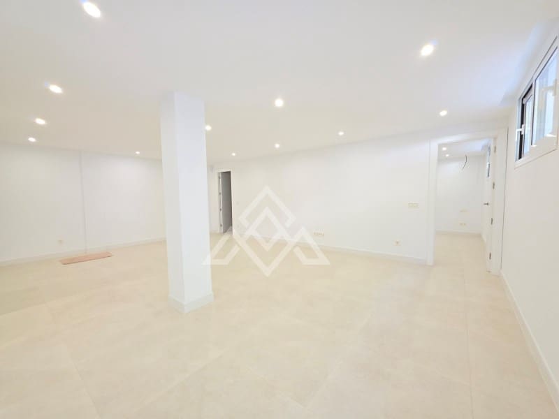 5 quarto Moradia Geminada para venda em Ojen com garagem - 1 350 000 € (Ref: 10025599)