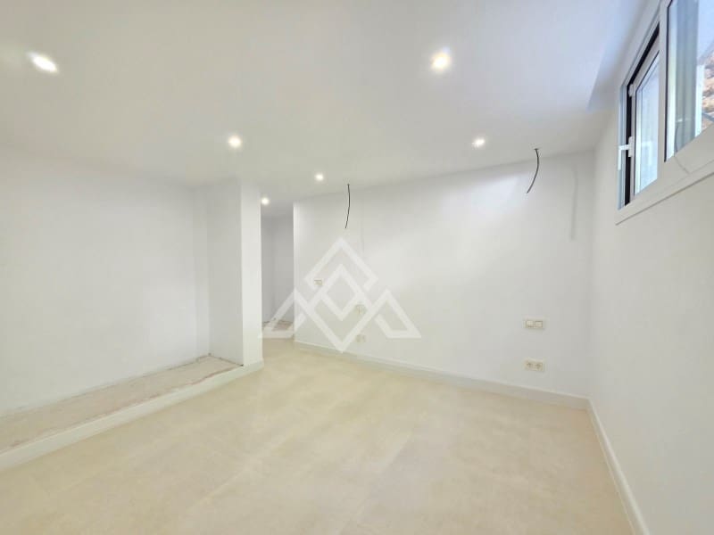 5 quarto Moradia Geminada para venda em Ojen com garagem - 1 350 000 € (Ref: 10025599)