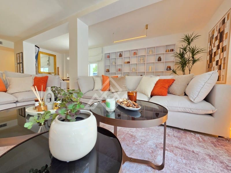3 chambre Villa/Maison à vendre à Riviera del Sol avec garage - 1 450 000 € (Ref: 10049184)