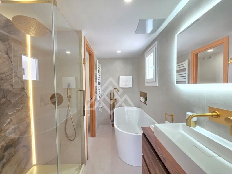 3 chambre Villa/Maison à vendre à Riviera del Sol avec garage - 1 450 000 € (Ref: 10049184)