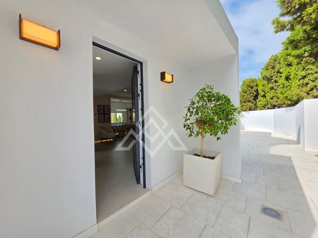 3 chambre Villa/Maison à vendre à Riviera del Sol, Mijas avec garage - 1 450 000 € (Ref: 10049184)