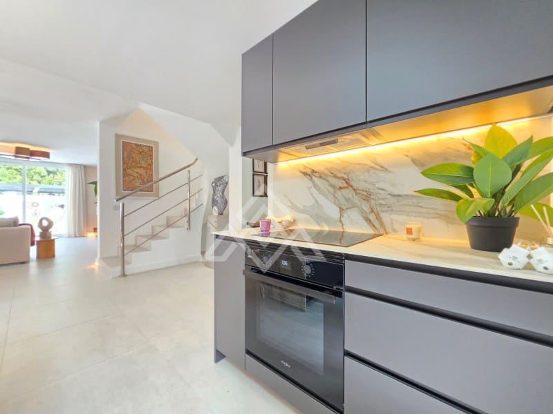 3 chambre Villa/Maison à vendre à Riviera del Sol avec garage - 1 450 000 € (Ref: 10049184)
