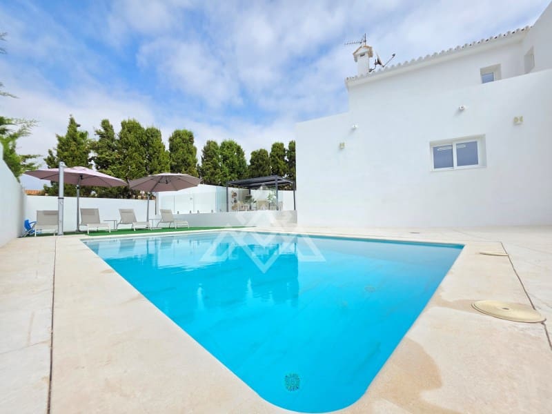 3 chambre Villa/Maison à vendre à Riviera del Sol avec garage - 1 450 000 € (Ref: 10049184)