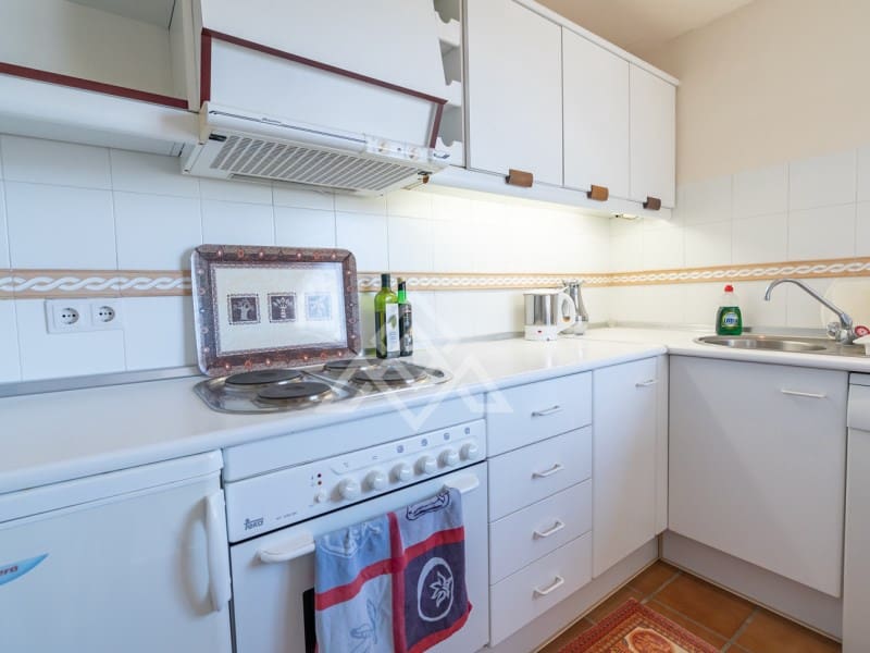2 slaapkamer Appartement te koop in Nueva Andalucia met garage - € 450.000 (Ref: 10049185)