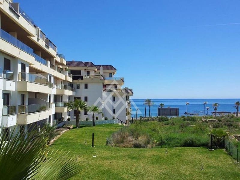 2 Zimmer Apartment zu verkaufen in Manilva mit Pool Garage - 375.000 € (Ref: 10075522)