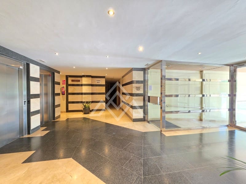 2 Zimmer Apartment zu verkaufen in Manilva mit Pool Garage - 375.000 € (Ref: 10075522)