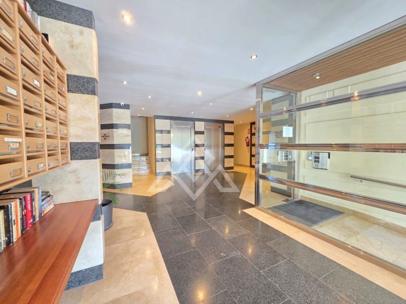 2 Zimmer Apartment zu verkaufen in Manilva mit Pool Garage - 375.000 € (Ref: 10075522)