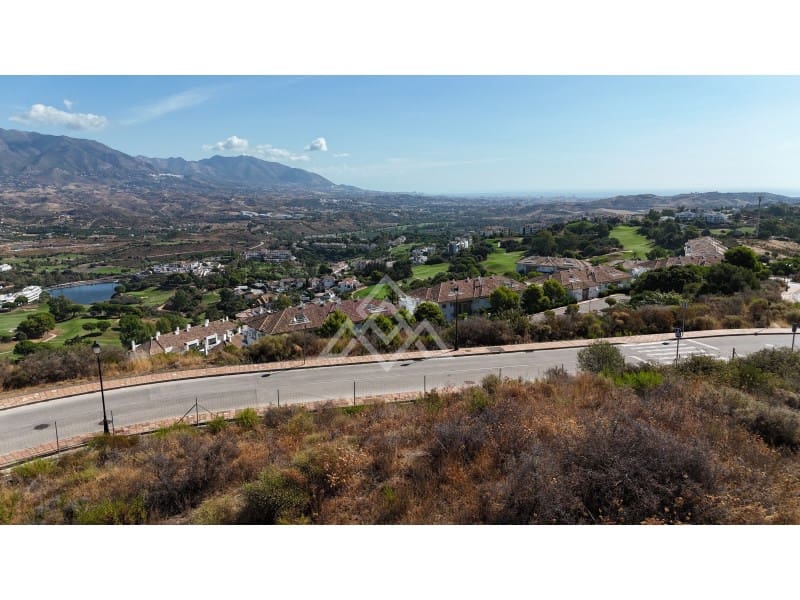 Terreno para Construção para venda em Mijas - 800 000 € (Ref: 10075525)