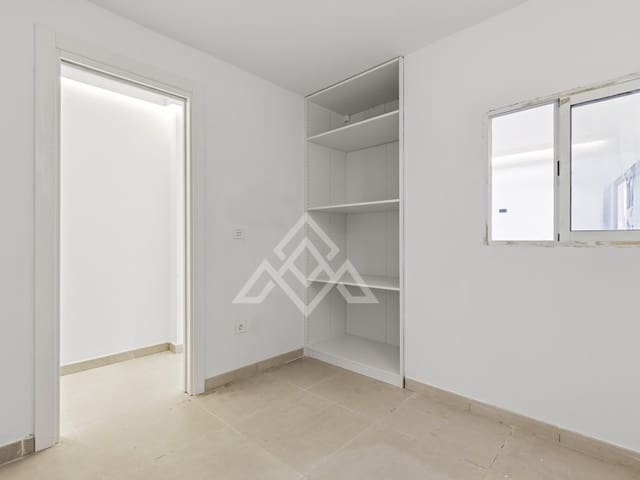 Biuro na sprzedaż w Elviria - Cabopino, Marbella z basenem - 235 000 € (Ref: 10086010)