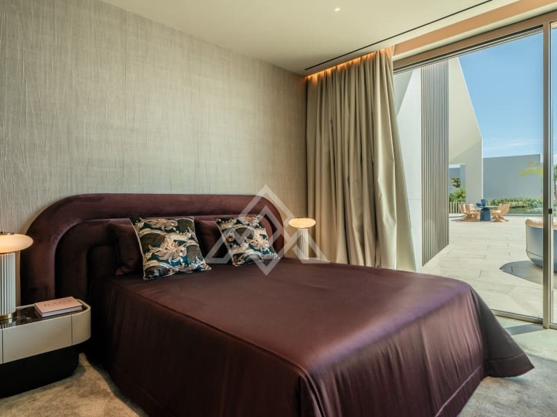 6 slaapkamer Villa te koop in Sotogrande met zwembad garage - € 7.950.000 (Ref: 10089488)