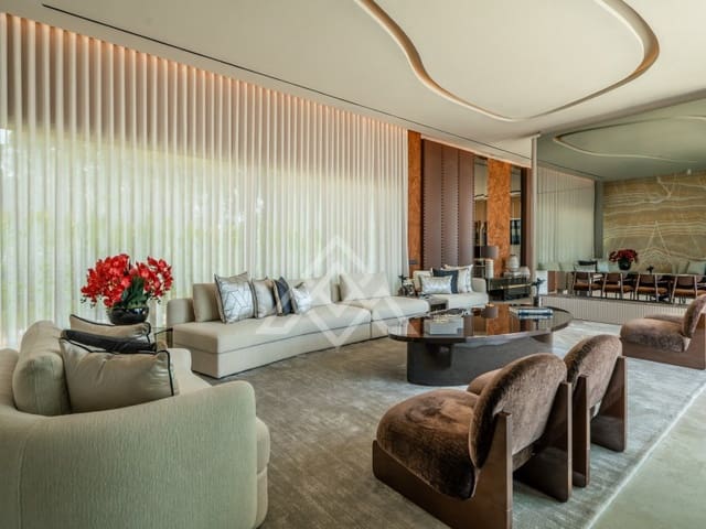 6 slaapkamer Villa te koop in Sotogrande Alto, San Roque met zwembad garage - € 7.950.000 (Ref: 10089488)