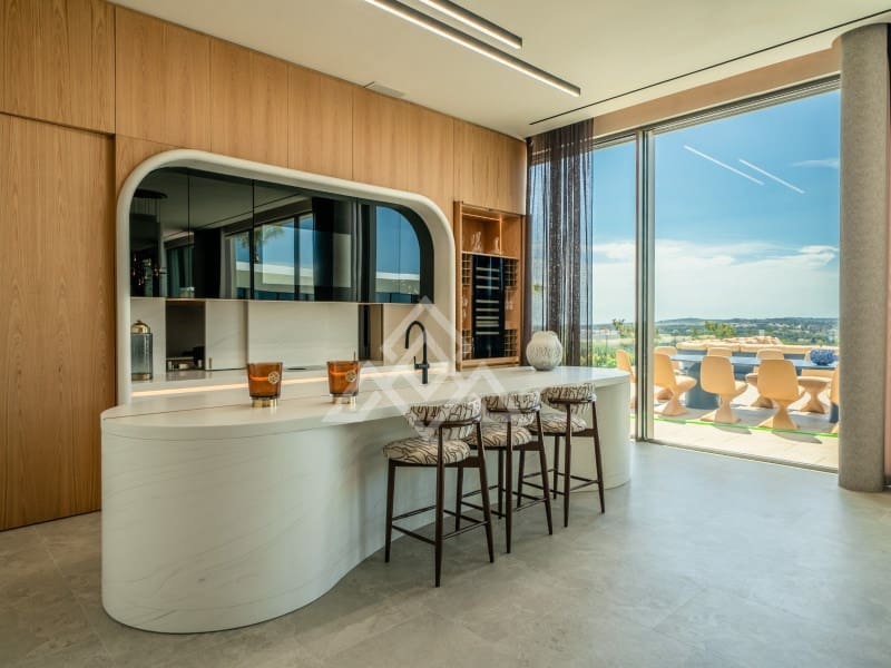 6 slaapkamer Villa te koop in Sotogrande met zwembad garage - € 7.950.000 (Ref: 10089488)