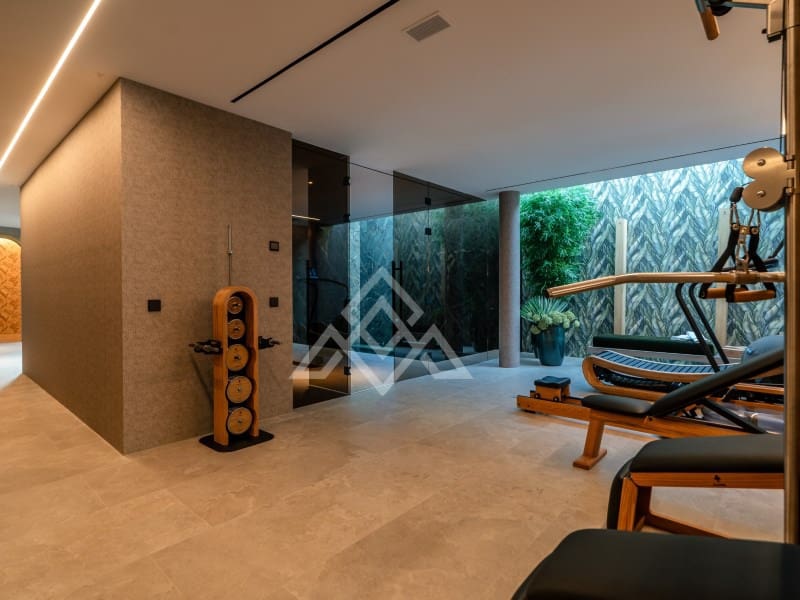 6 slaapkamer Villa te koop in Sotogrande met zwembad garage - € 7.950.000 (Ref: 10089488)
