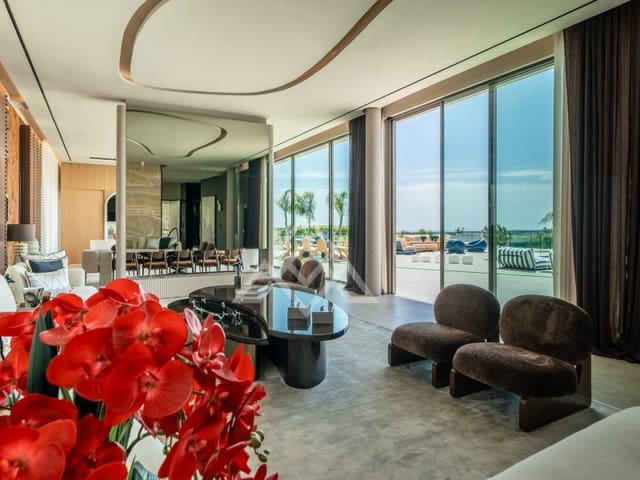 6 slaapkamer Villa te koop in Sotogrande Alto, San Roque met zwembad garage - € 7.950.000 (Ref: 10089488)