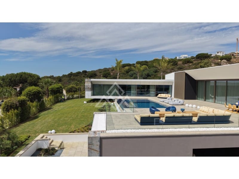 6 slaapkamer Villa te koop in Sotogrande met zwembad garage - € 7.950.000 (Ref: 10089488)