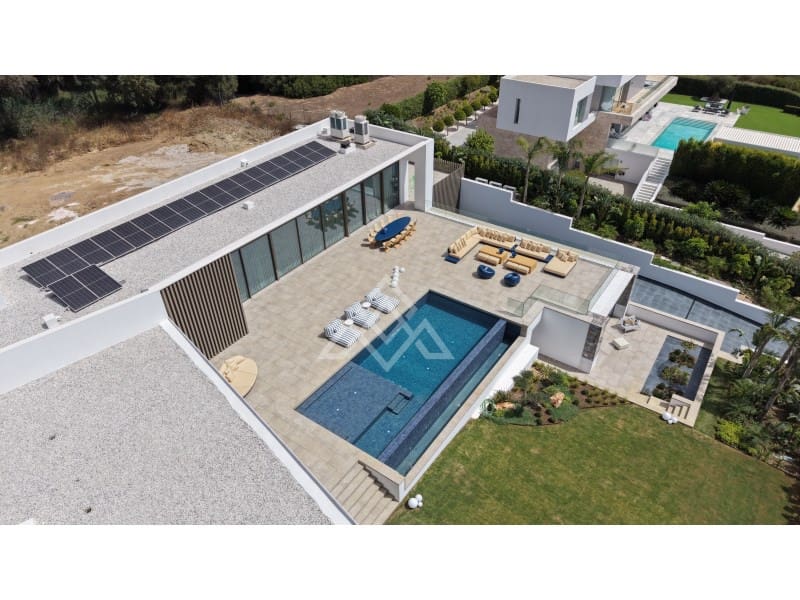 6 slaapkamer Villa te koop in Sotogrande met zwembad garage - € 7.950.000 (Ref: 10089488)