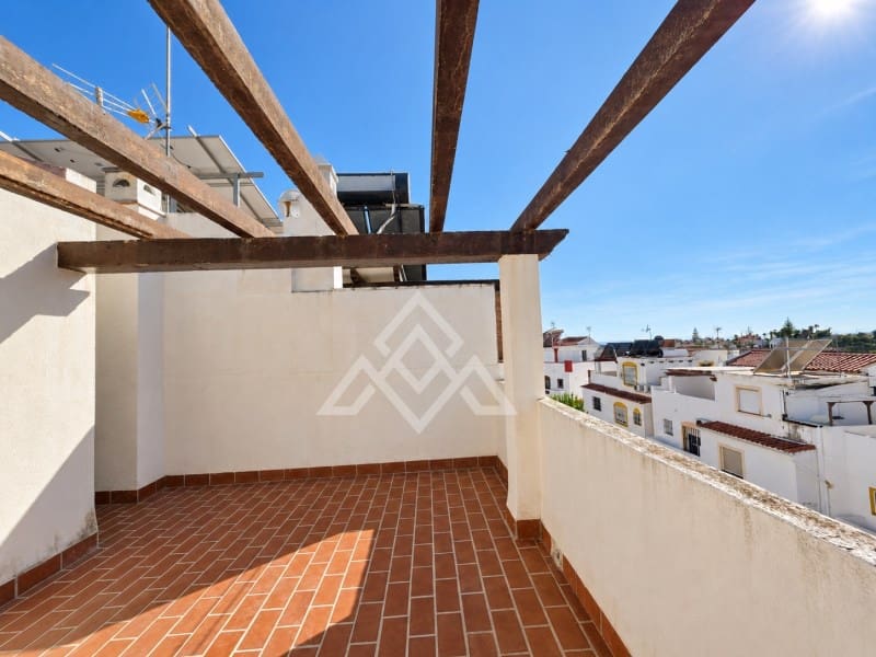 3 chambre Maison de Ville à vendre à Marbella avec garage - 550 000 € (Ref: 10094462)