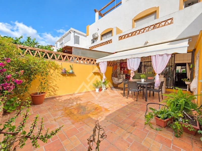 3 chambre Maison de Ville à vendre à Marbella avec garage - 550 000 € (Ref: 10094462)