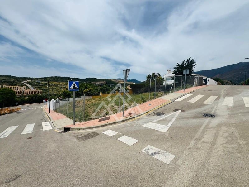 Terrain à Bâtir à vendre à Estepona - 280 000 € (Ref: 10102461)