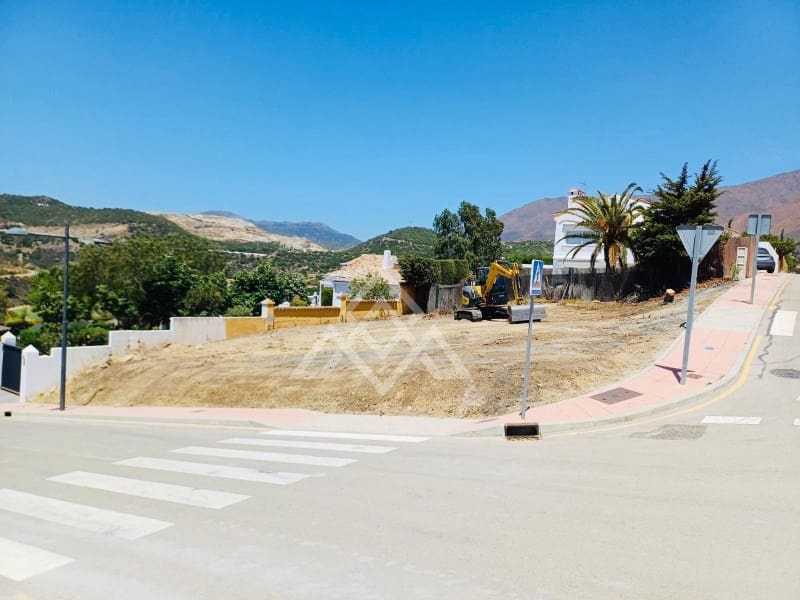 Terrain à Bâtir à vendre à Estepona - 280 000 € (Ref: 10102461)