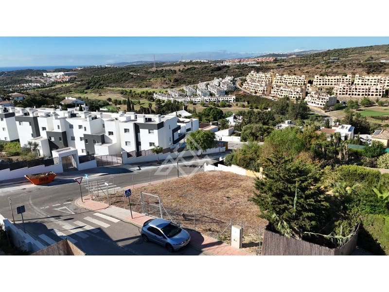 Terrain à Bâtir à vendre à Estepona - 280 000 € (Ref: 10102461)