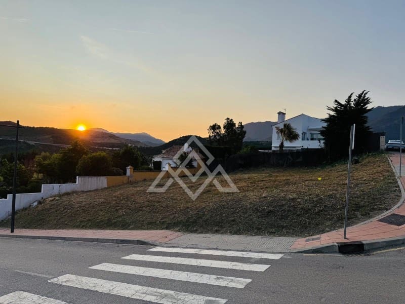 Terrain à Bâtir à vendre à Estepona - 280 000 € (Ref: 10102461)