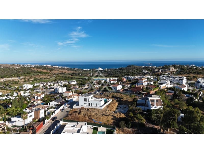 Terrain à Bâtir à vendre à Estepona - 435 000 € (Ref: 10102462)