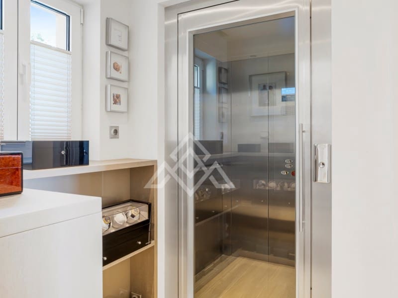 4 sovrum Takvåning till salu i Benahavis med garage - 2 650 000 € (Ref: 10131655)