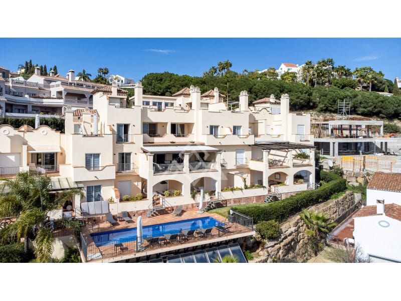 4 sovrum Takvåning till salu i Benahavis med garage - 2 650 000 € (Ref: 10131655)