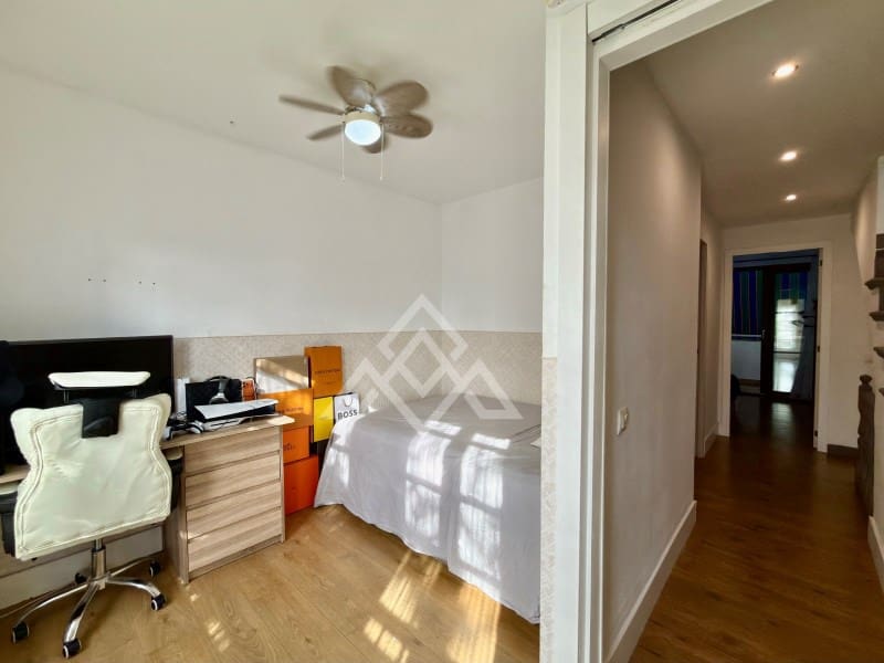 3 soveværelse Byhus til salg i Elviria med swimmingpool - € 497.000 (Ref: 10135964)