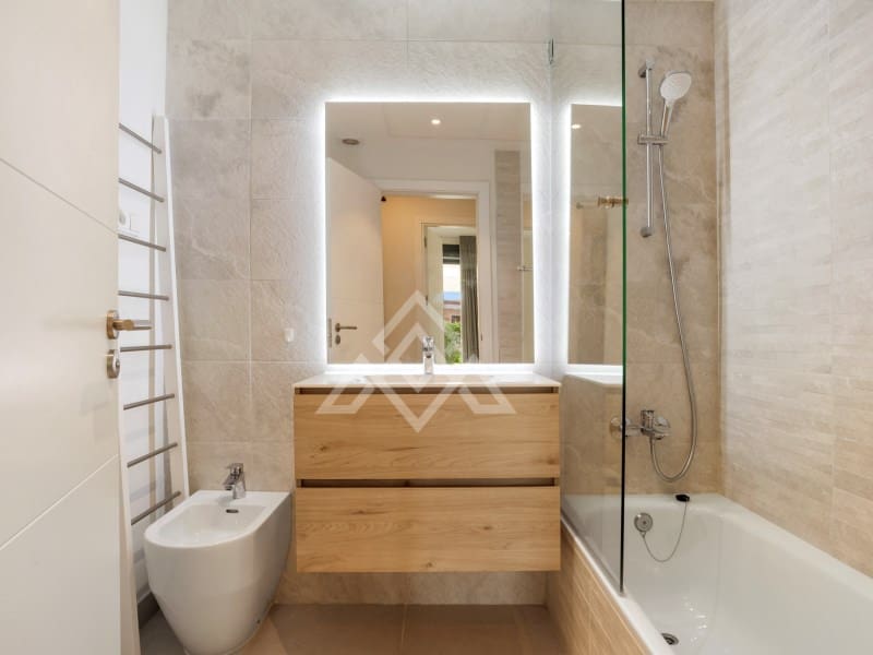 2 quarto Apartamento para venda em Estepona com piscina garagem - 495 000 € (Ref: 10135966)