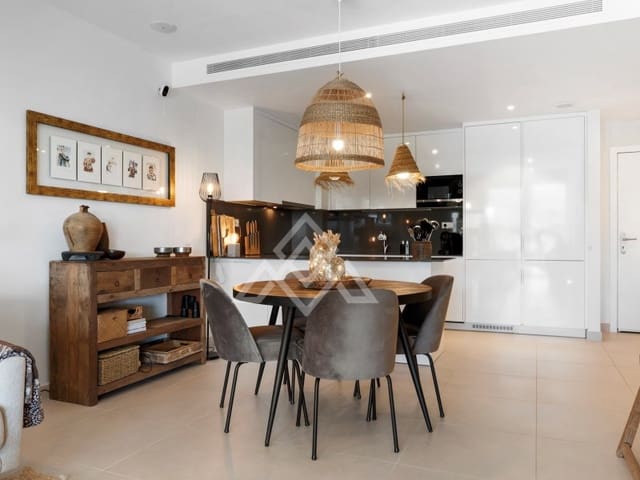 2 quarto Apartamento para venda em Estepona Golf, Estepona com piscina garagem - 495 000 € (Ref: 10135966)
