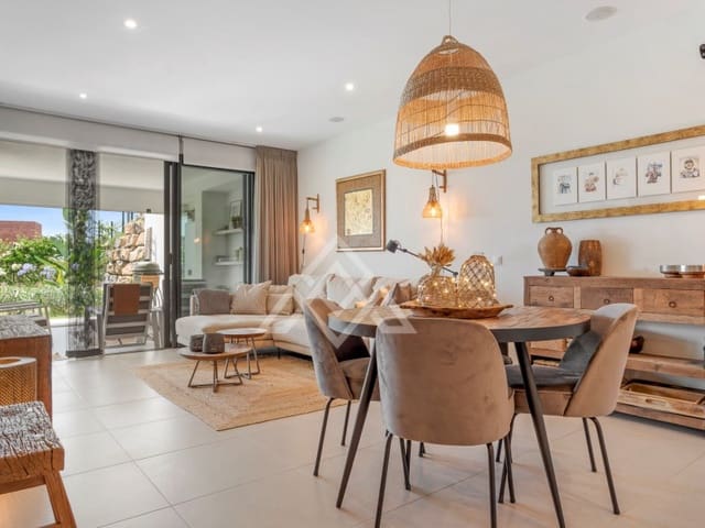 2 quarto Apartamento para venda em Estepona Golf, Estepona com piscina garagem - 495 000 € (Ref: 10135966)
