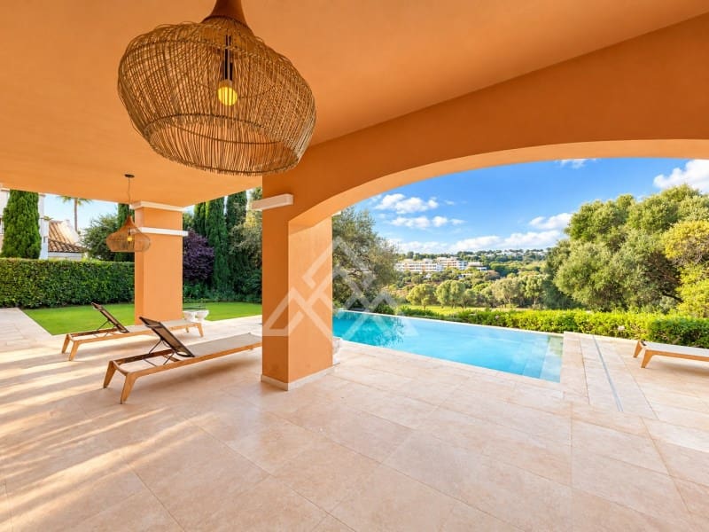 4 chambre Villa/Maison à vendre à Sotogrande avec piscine garage - 1 995 000 € (Ref: 10161465)