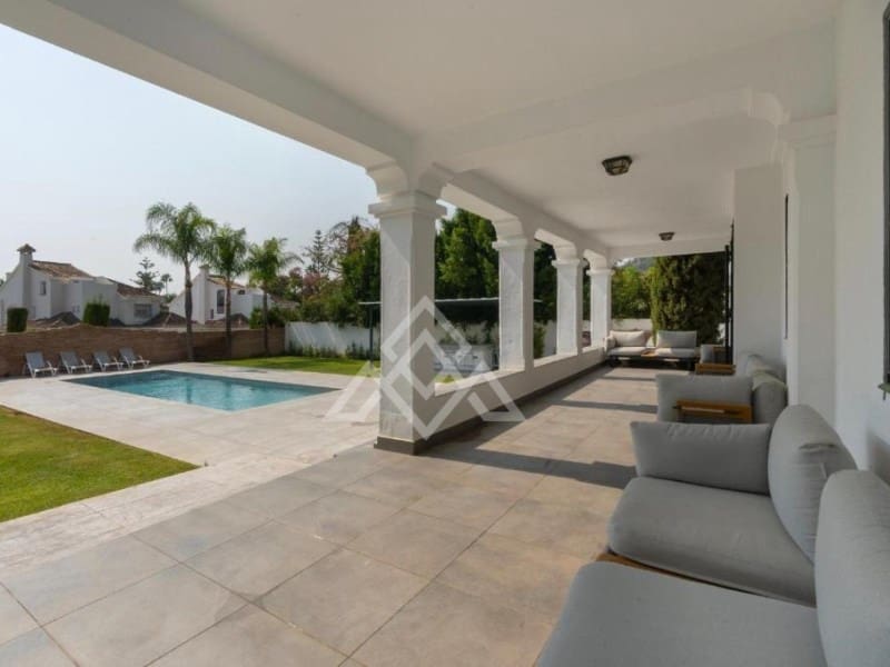 6 slaapkamer Villa te koop in Nueva Andalucia met zwembad garage - € 4.637.000 (Ref: 10166598)