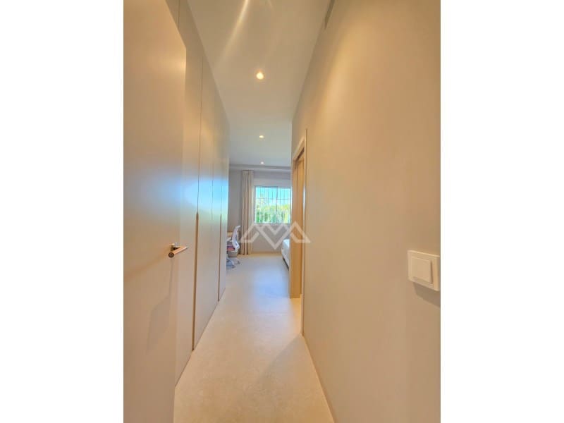 3 sovrum Lägenhet till salu i Marbella med garage - 1 395 000 € (Ref: 10180474)