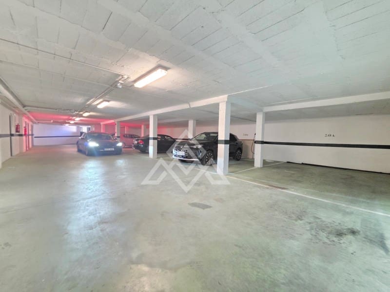 3 sovrum Lägenhet till salu i Marbella med garage - 1 395 000 € (Ref: 10180474)