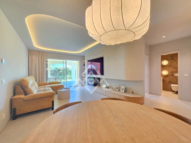 3 sovrum Lägenhet till salu i Cabopino - Artola, Marbella med garage - 1 395 000 € (Ref: 10180474)