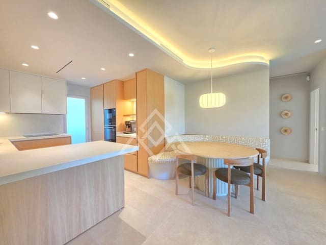 3 sovrum Lägenhet till salu i Cabopino - Artola, Marbella med garage - 1 395 000 € (Ref: 10180474)