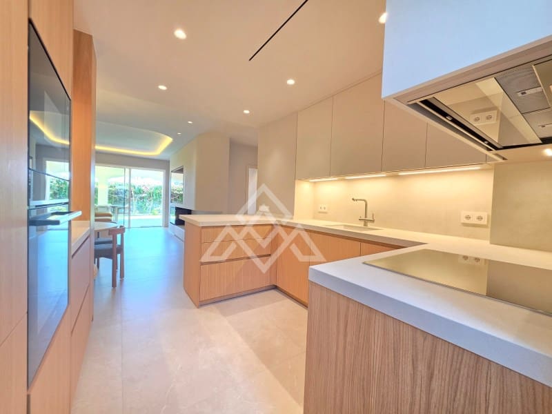 3 sovrum Lägenhet till salu i Marbella med garage - 1 395 000 € (Ref: 10180474)